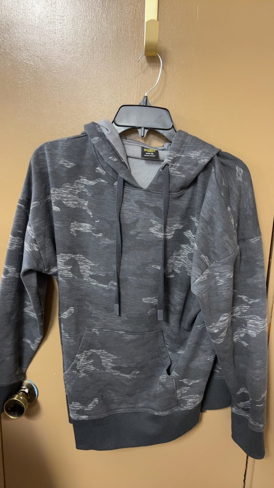 Camo Hoodie Medium
