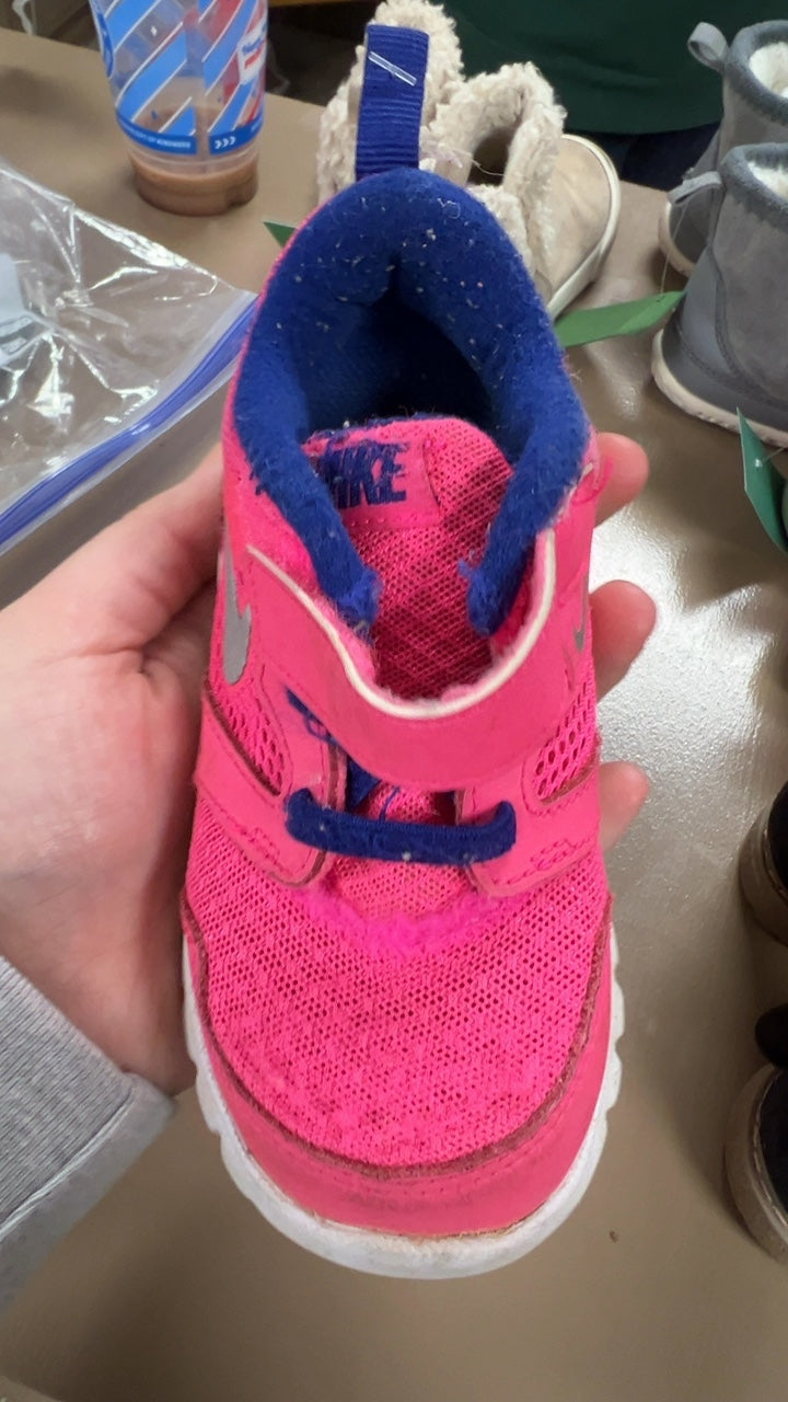 Nike Sneakers Youth 8c