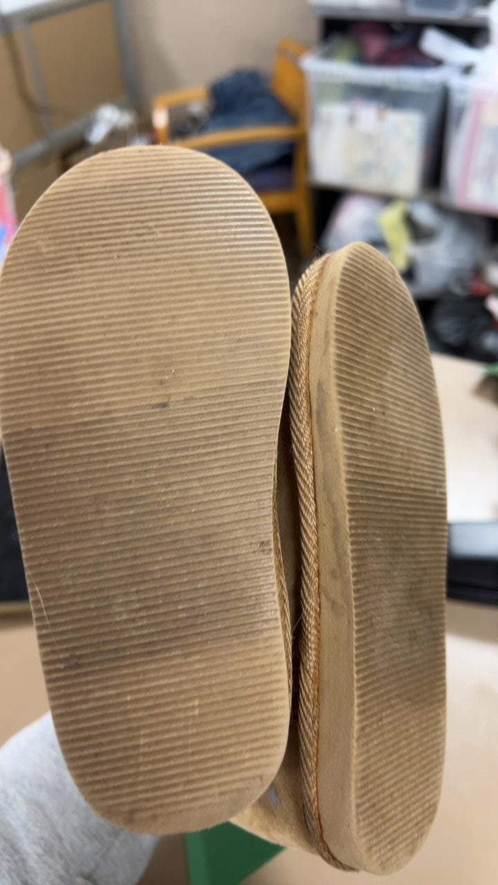 Slippers Youth 8