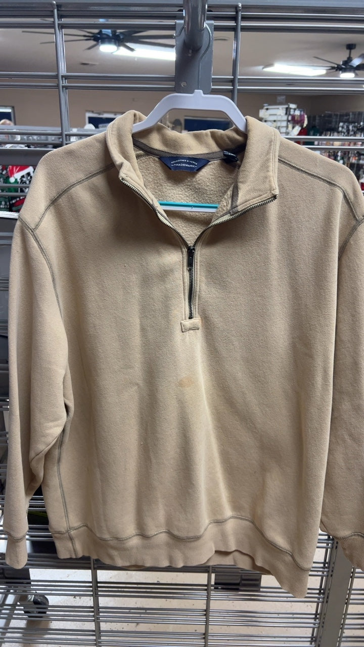 Sweatshirt MENS XL (small spot)