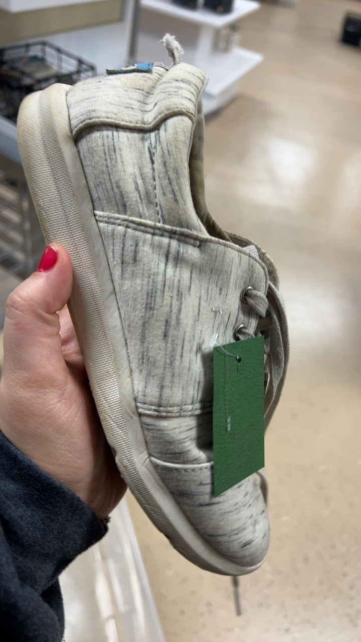 Toms Sneakers 7.5