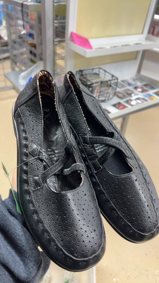  Shoes 7.5