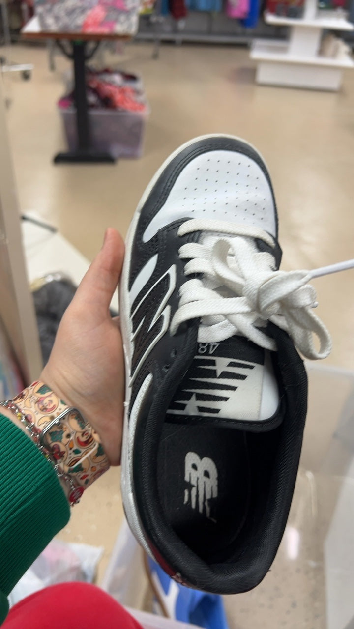 New Balance Sneakers YOUTH 4