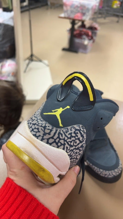Jordan Sneakers Youth 7