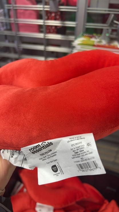 Lip Pillow