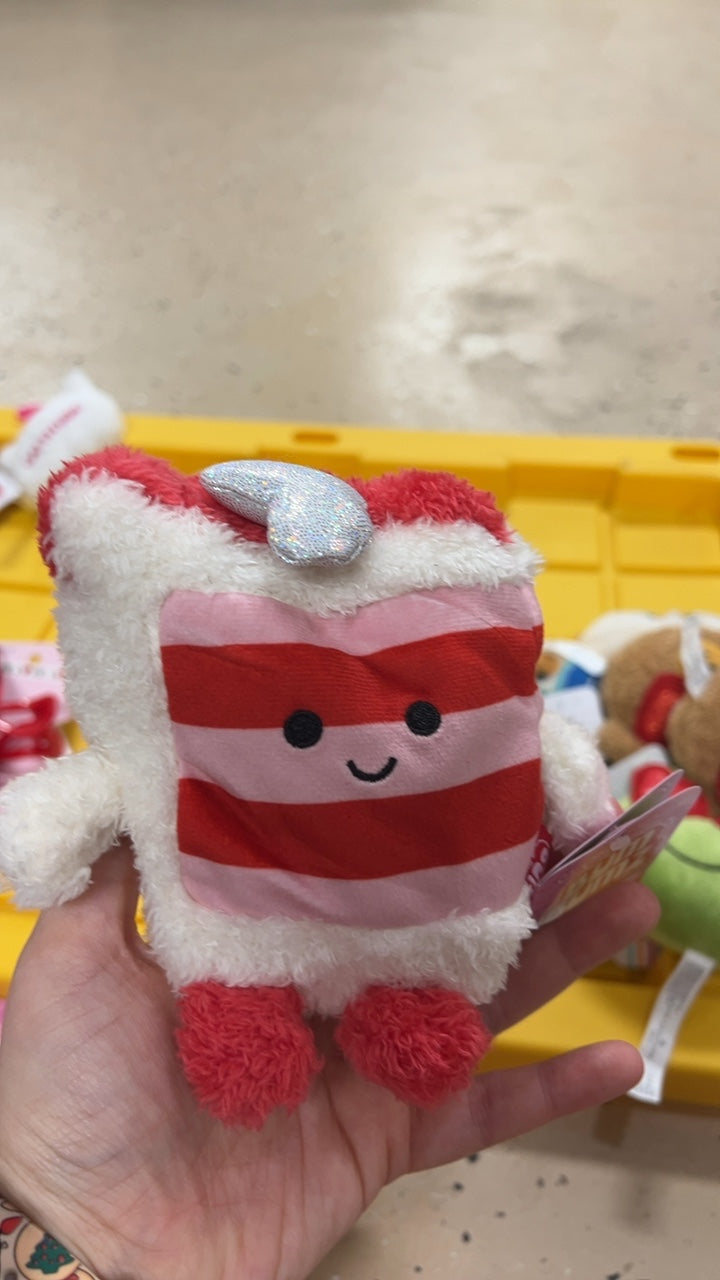 Cake Plushie