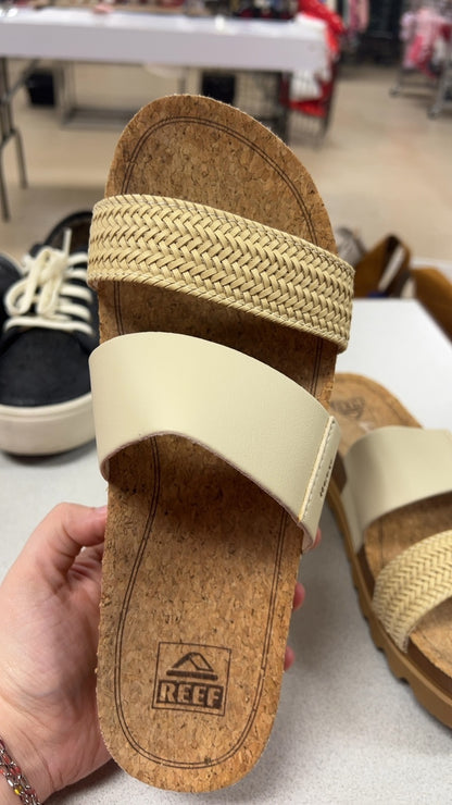 Reef Sandals 9