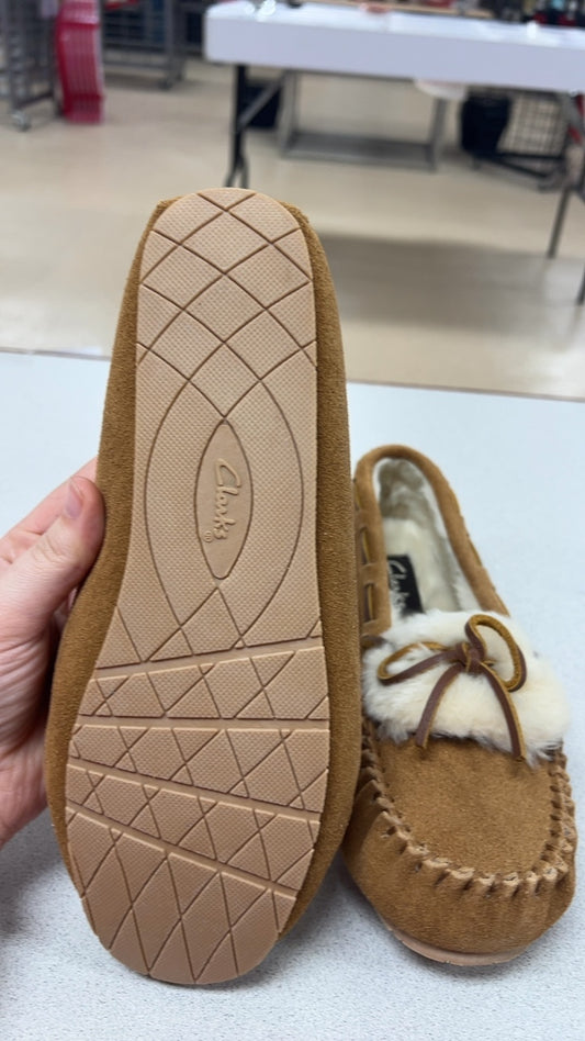 Clarks Slippers 8