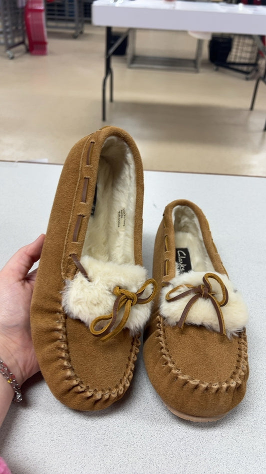 Clarks Slippers 8