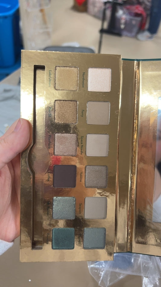 Cargo Makeup-Eyeshadow