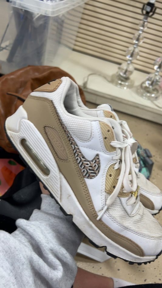 Nike Sneakers 10.5