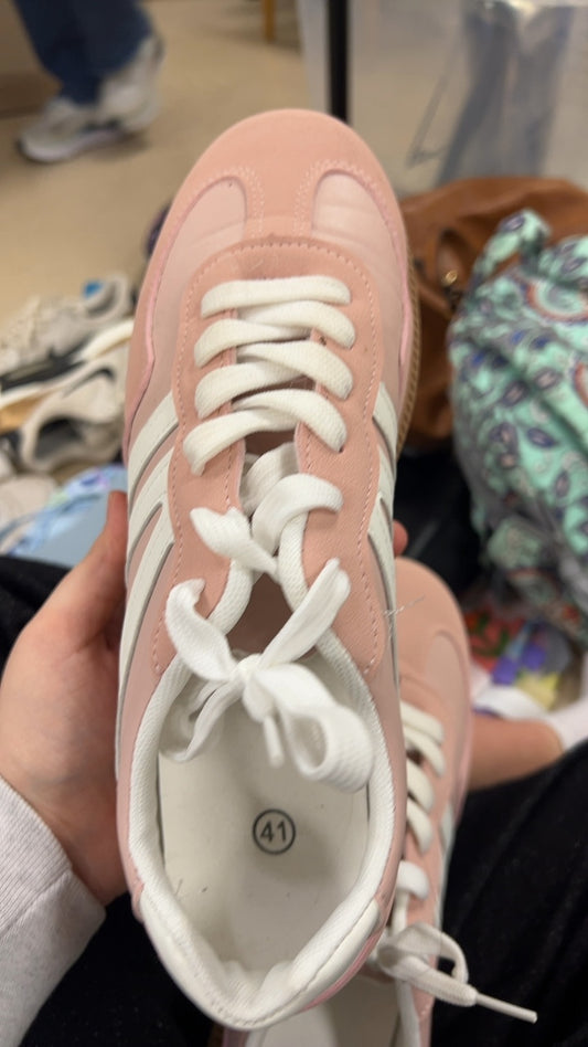 Pink Sneakers 10