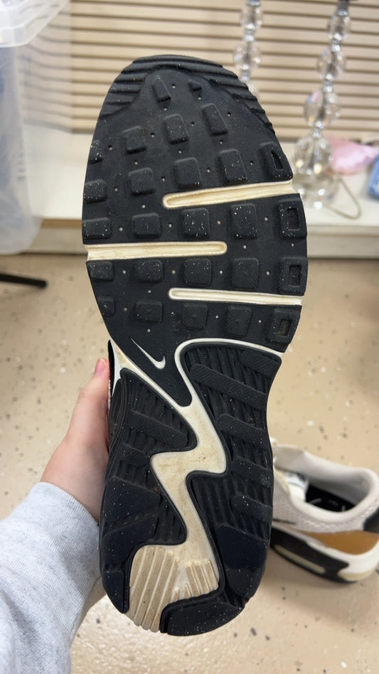Nike Sneakers 10.5