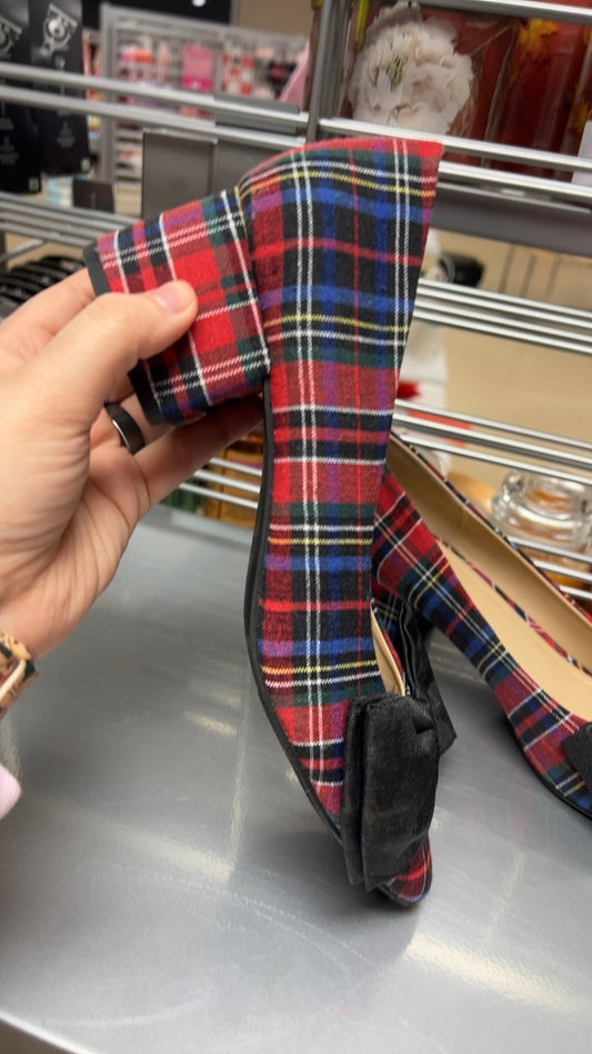 Crown & Ivy 9.5 Heels