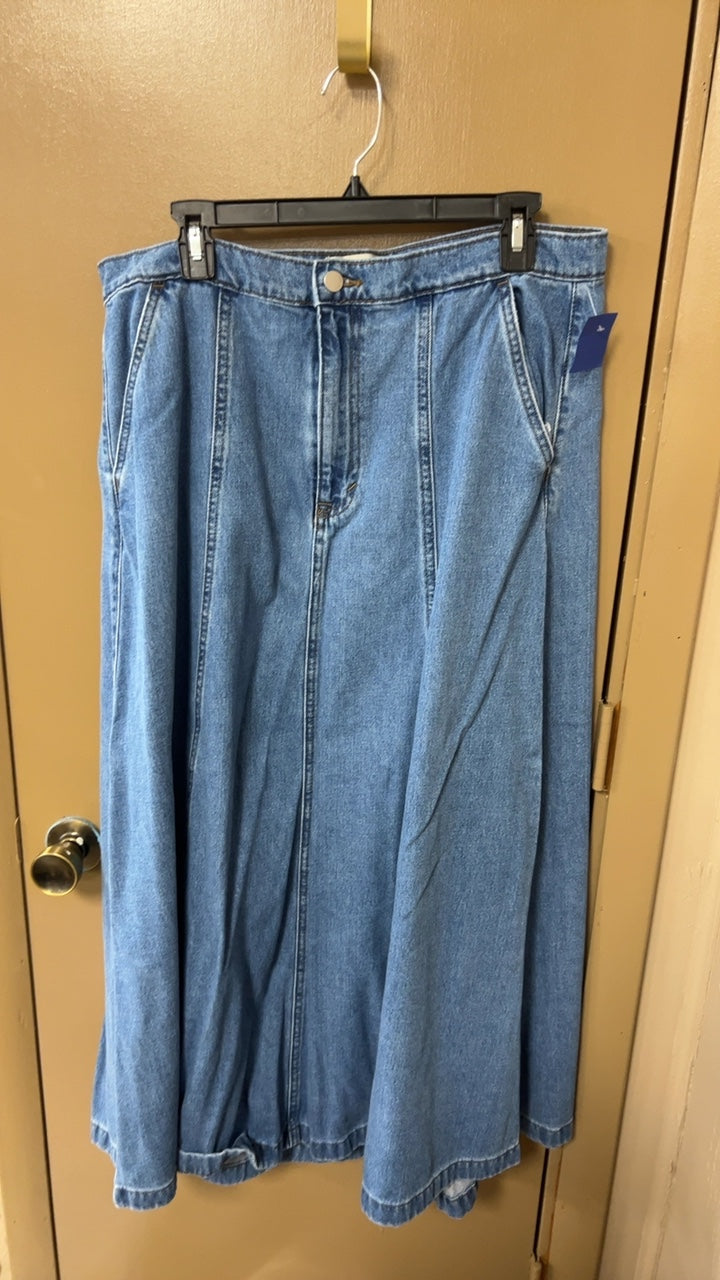 Universal Thread Skirt 14