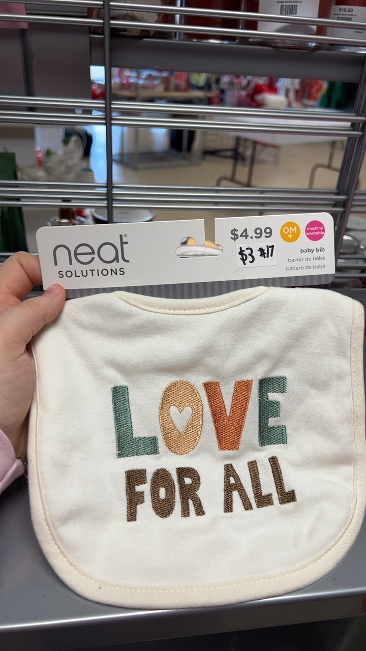 neat SOLUTIONS Baby Bib