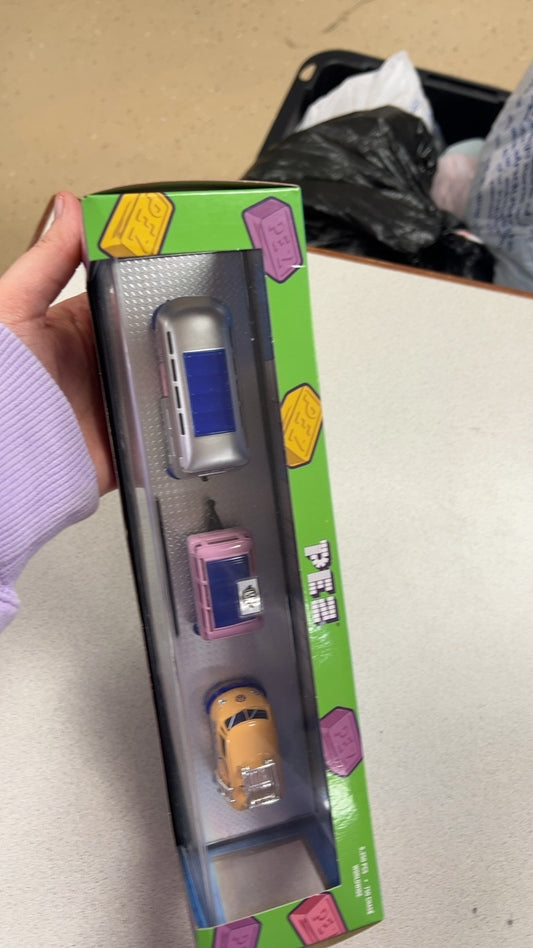 PeZ Toys & Hobbies