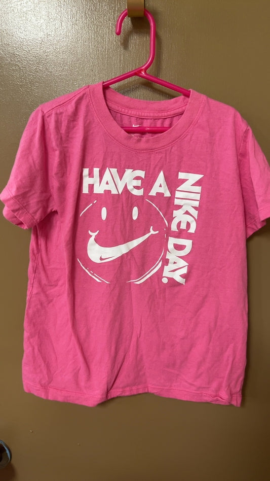 Nike T-Shirt YOUTH Medium
