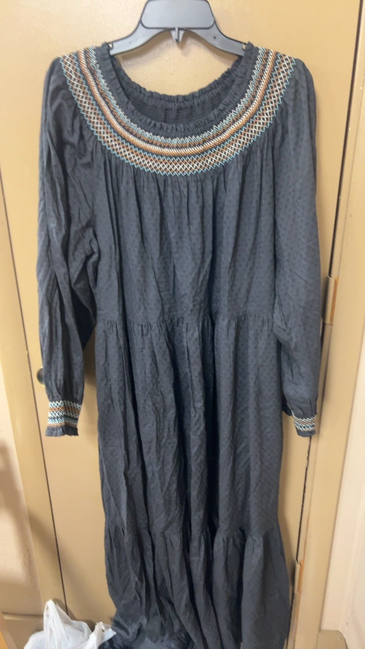 Universal thread Dress XXL