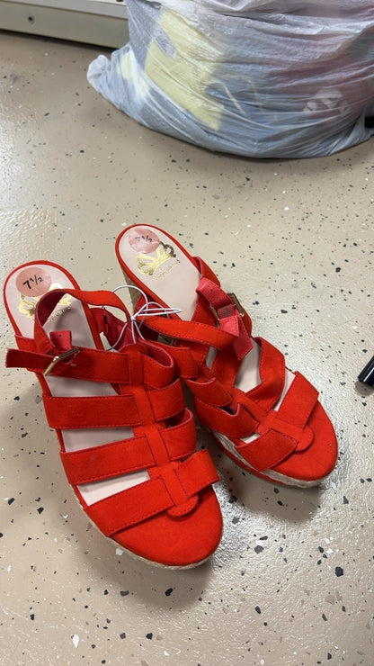 Red Sandals 7.5