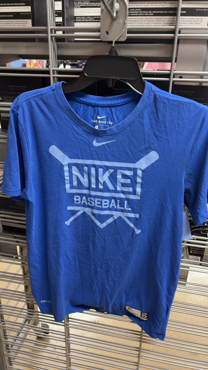 Nike T-Shirt Small