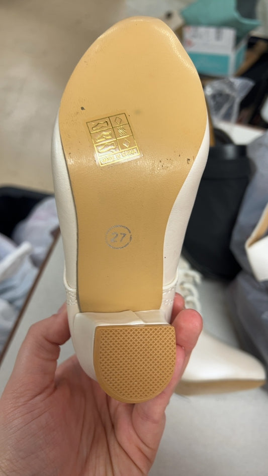 White Boots Youth 27