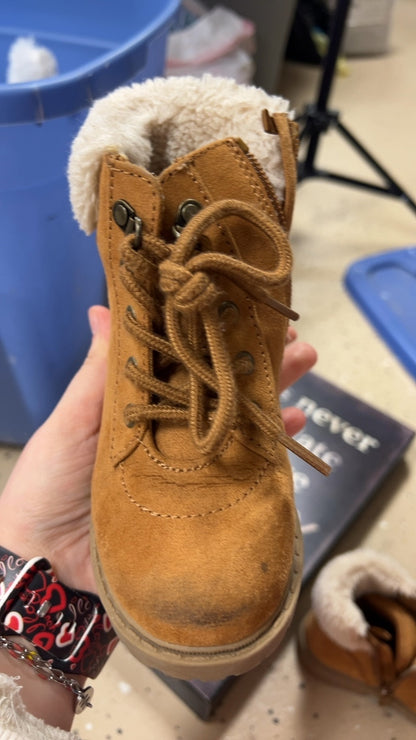 Brown Boots Youth 9