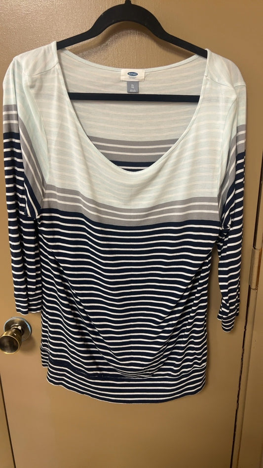 Old Navy Top XL