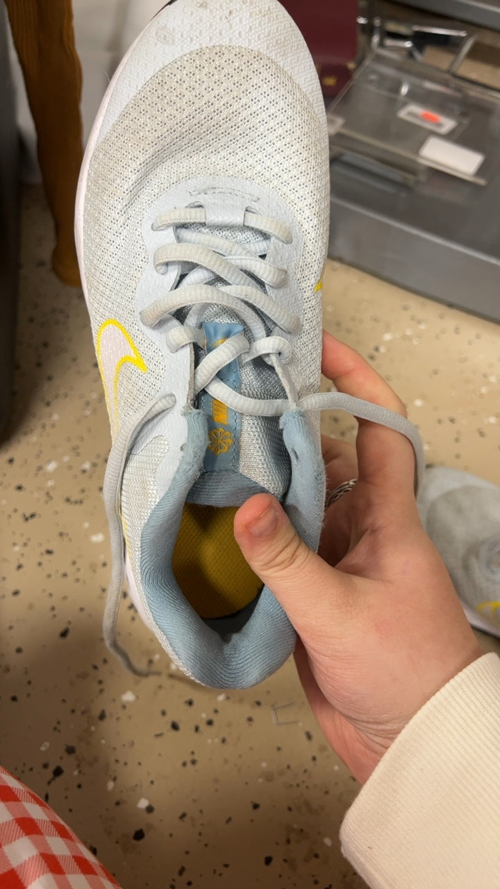 Nike Sneakers Youth 4.5