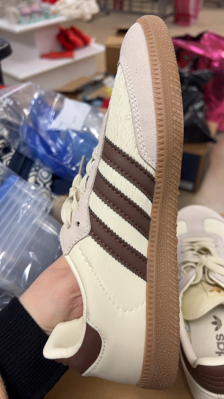 adidas Sneakers 9