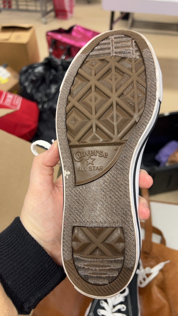 Converse Sneakers 7