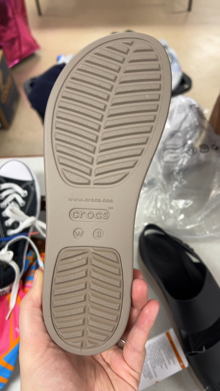 Crocs Sandals 8