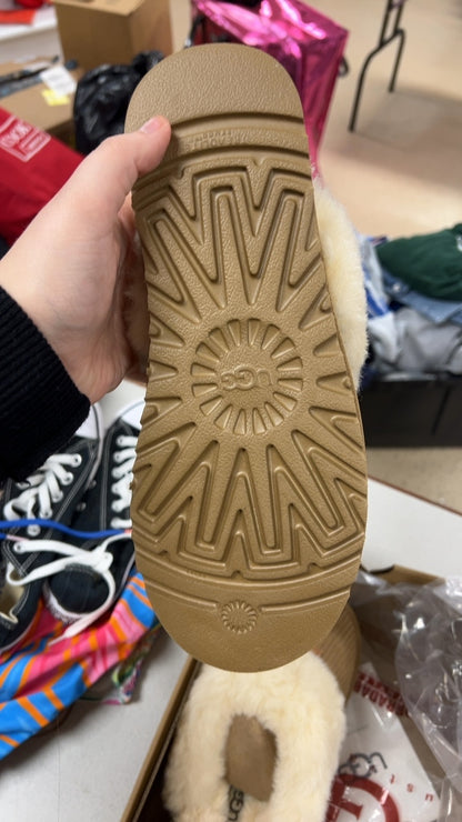 Ugg Slippers 9