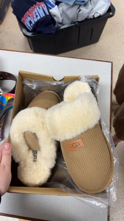 Ugg Slippers 9