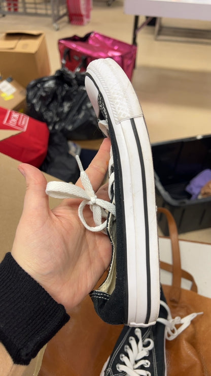 Converse Sneakers 7