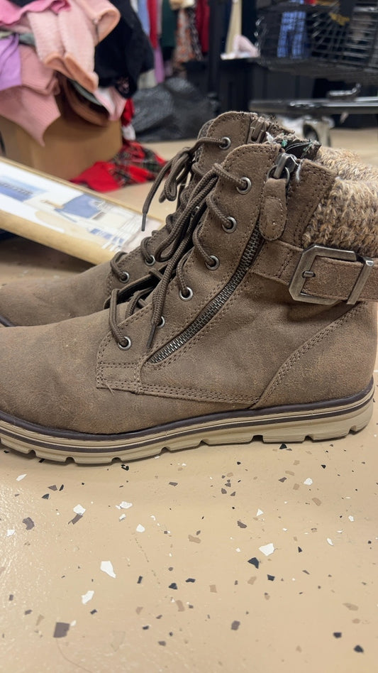 Boots 11