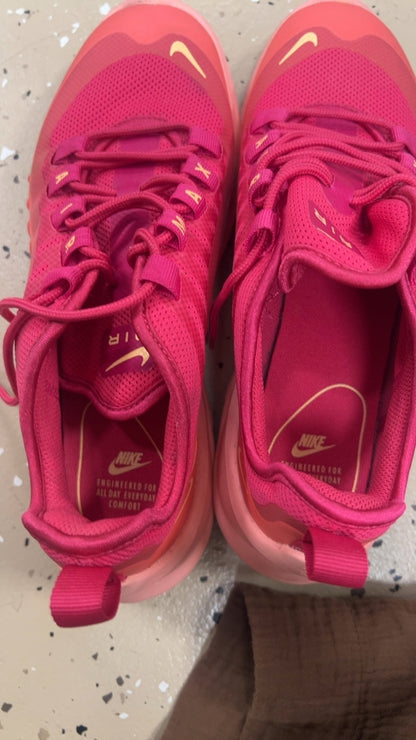 Nike Sneakers 8