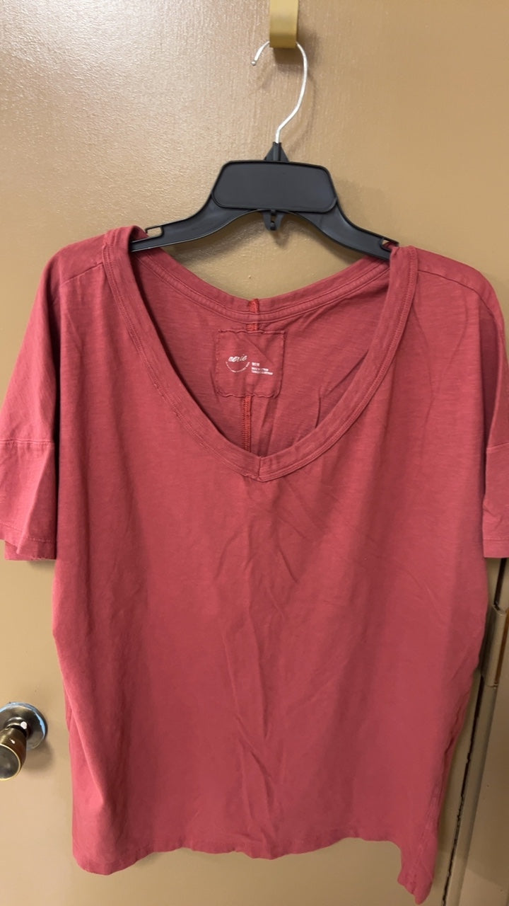 Aerie T-Shirt Medium