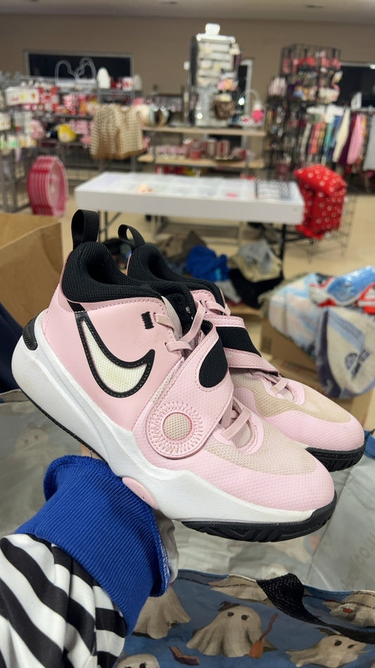 Nike Sneakers Youth 4.5