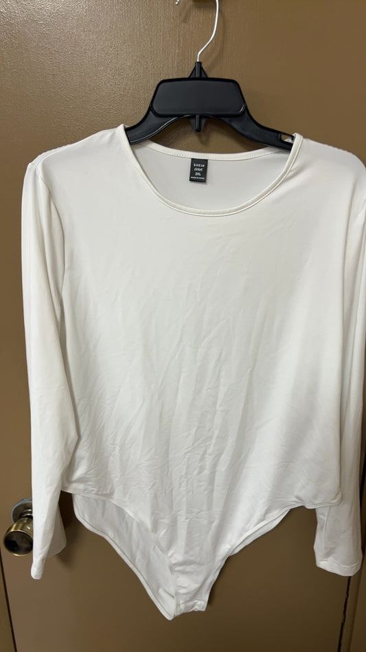 SHEIN Top 2XL