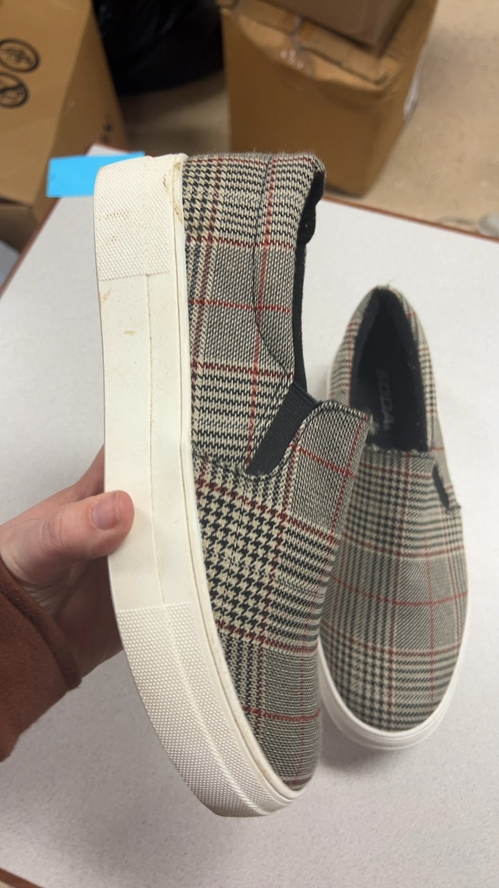 SODA Sneakers 9
