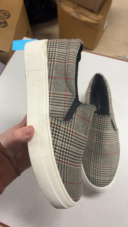 SODA Sneakers 9