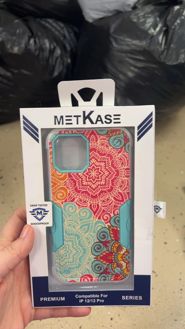 METKASE Phone Case