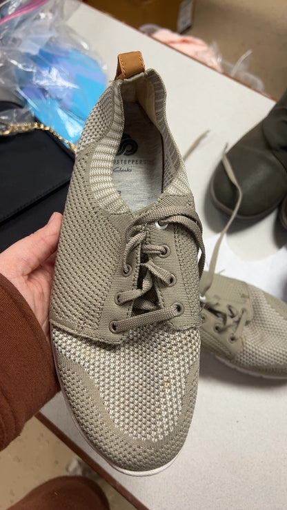 Clark’s Sneakers 6.5