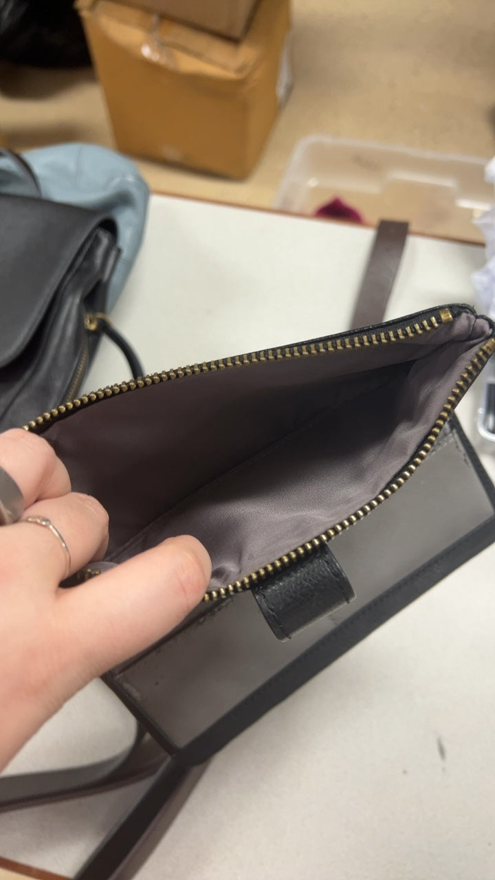 Fossil Wallet 