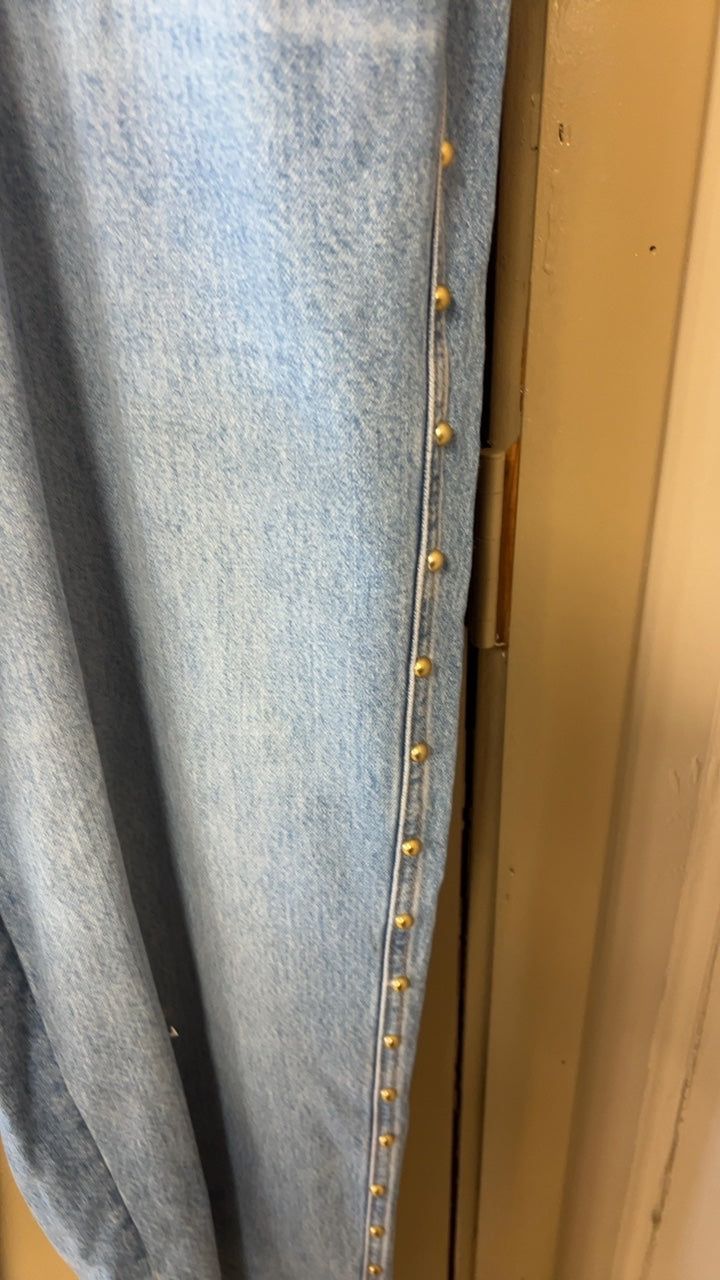 Universal Thread Pants 17