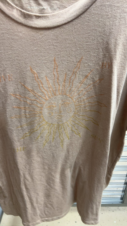 American Eagle T-Shirt Medium