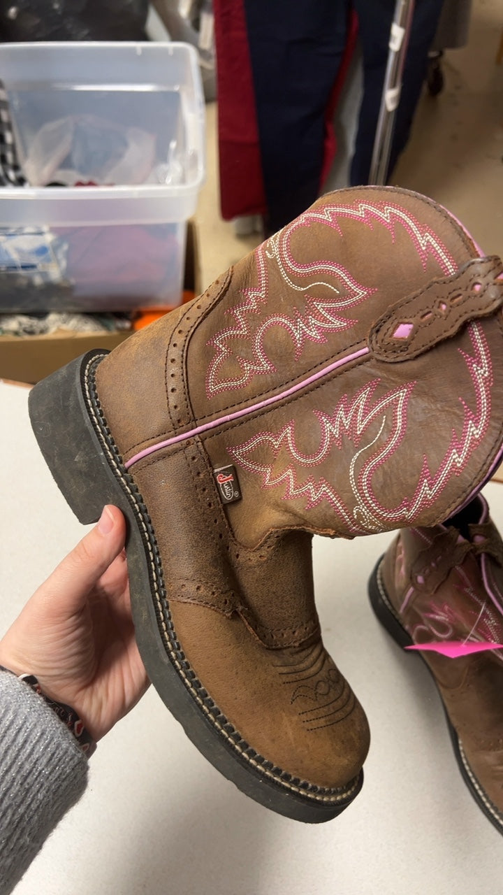 Justin Boots Boots 8
