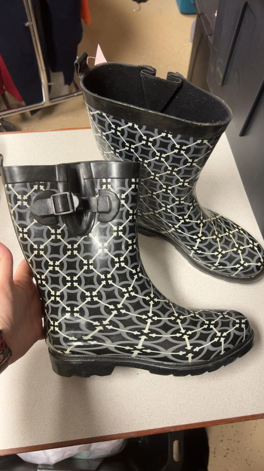 Rain Boots 9