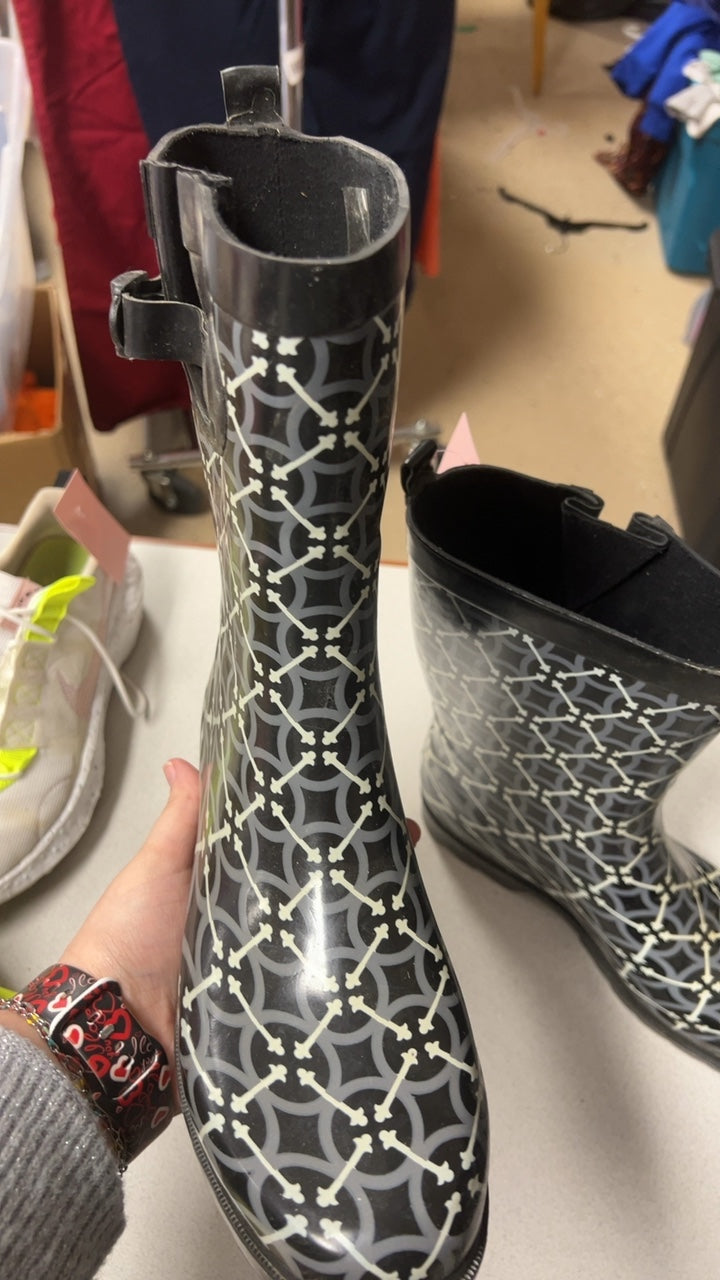 Rain Boots 9